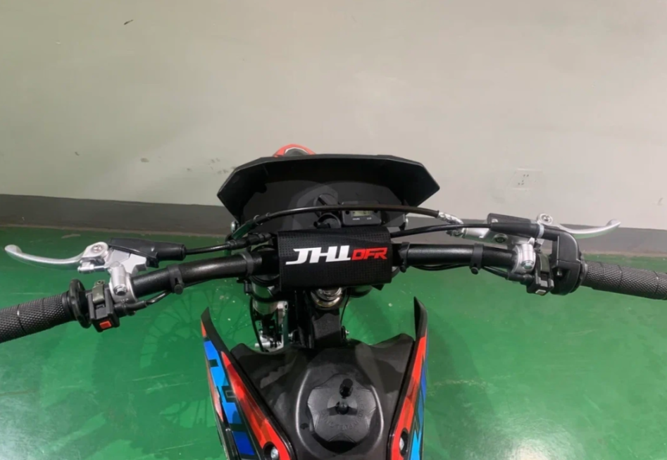 Питбайк JHLMOTO JHLofr LK125 17/14 (ZS154FMI-2) в Новороссийске