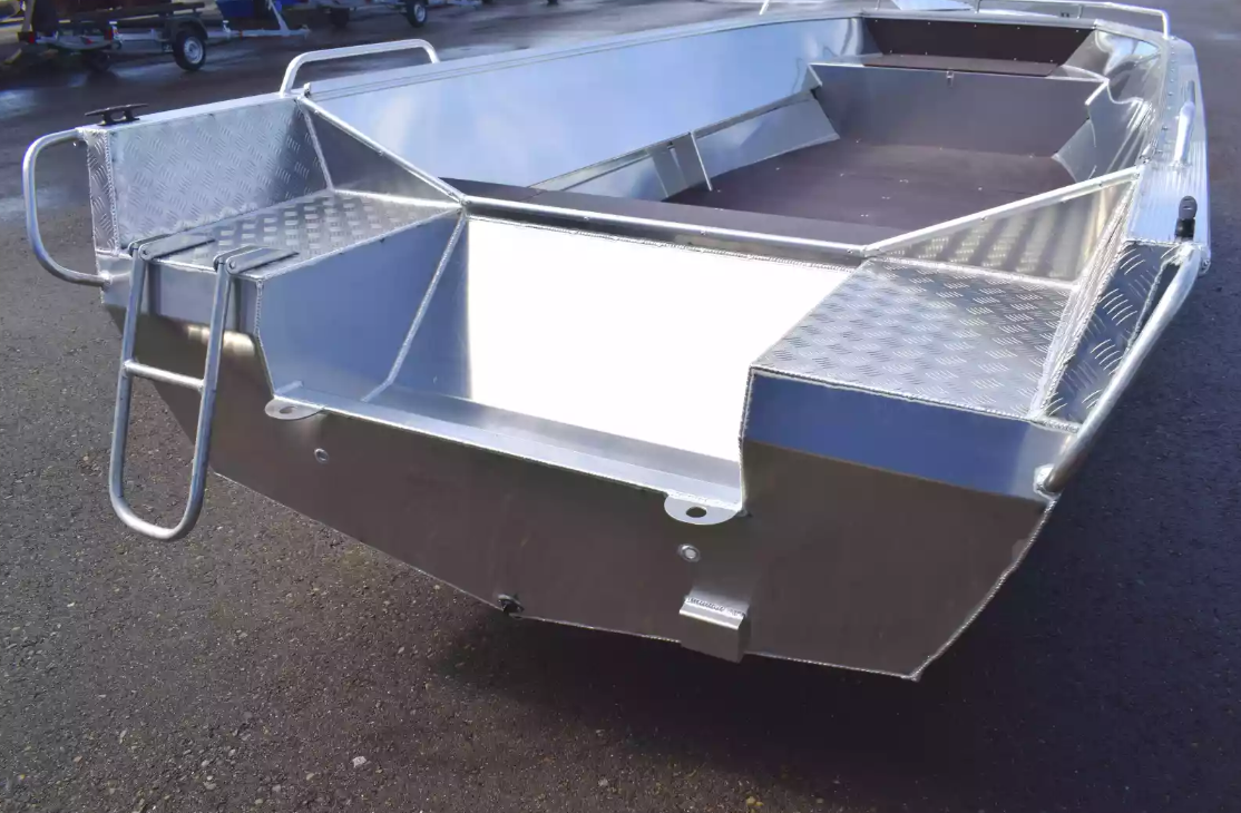 Алюминиевая лодка Неман-500 P в Новороссийске