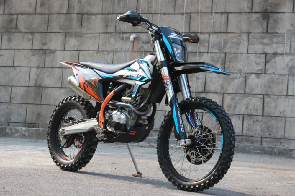 Мотоцикл JHLMOTO JHL Z3 CB250 (172FMM-3A) в Новороссийске