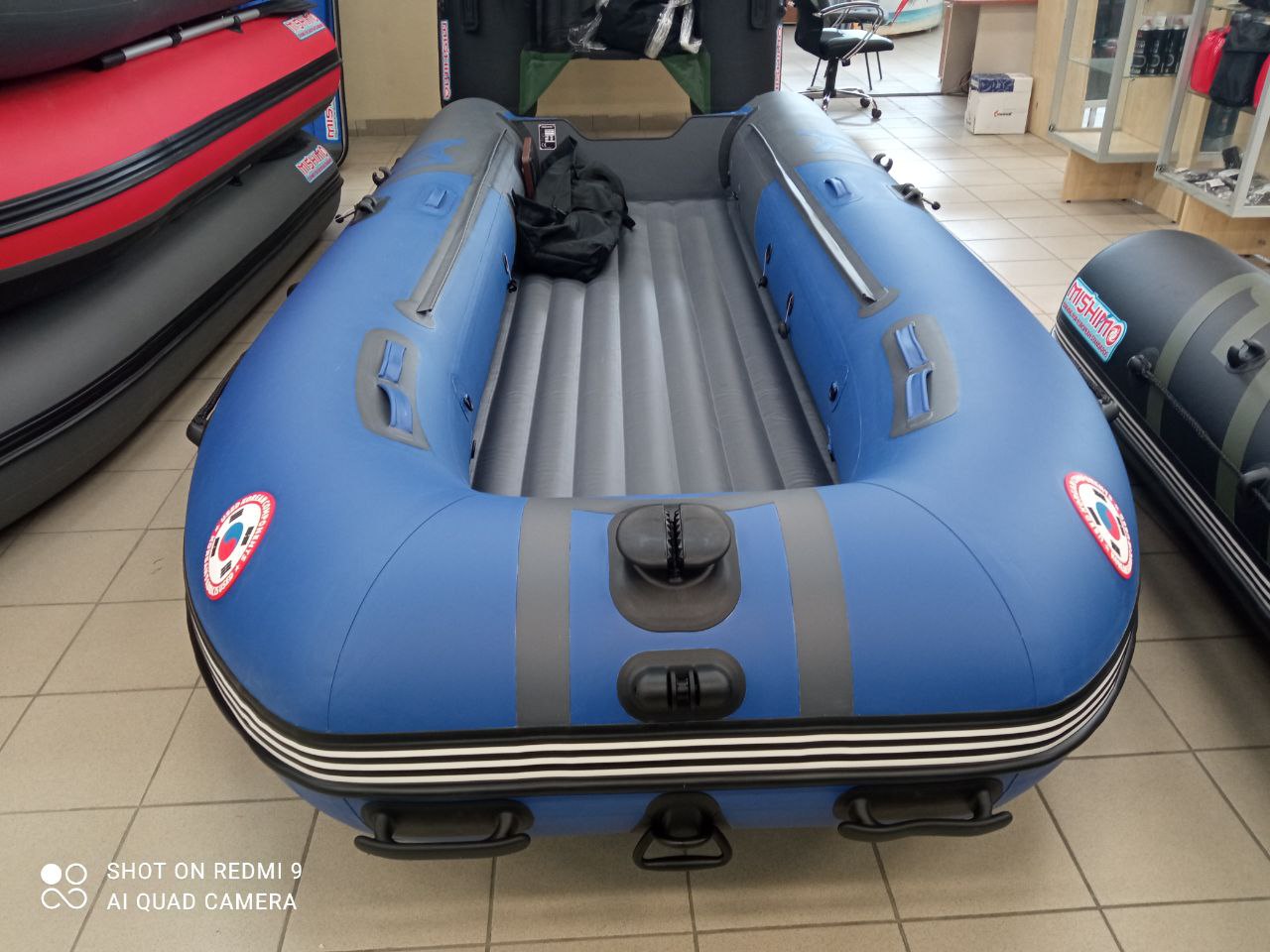 Лодка MISHIMO RIVER JET 410 под водомет в Новороссийске