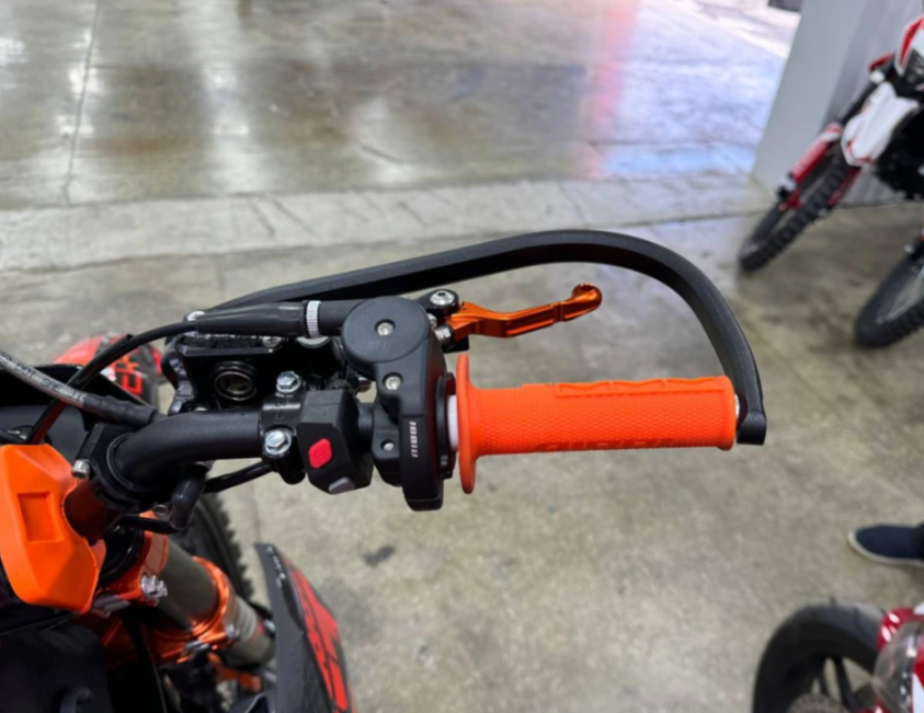 Кроссовый мотоцикл FAIDET PR300 MAX WP в Новороссийске