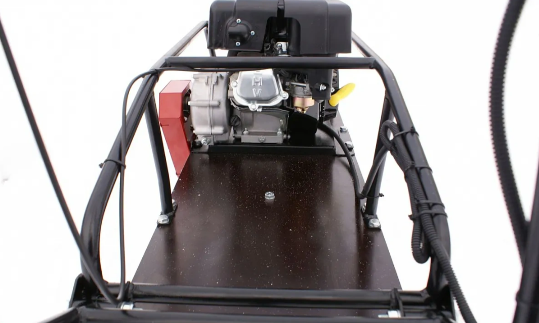 Мотобуксировщик БТС «МАЛЕК» 380/7 БЕЗ э/зап. Б/У в Новороссийске