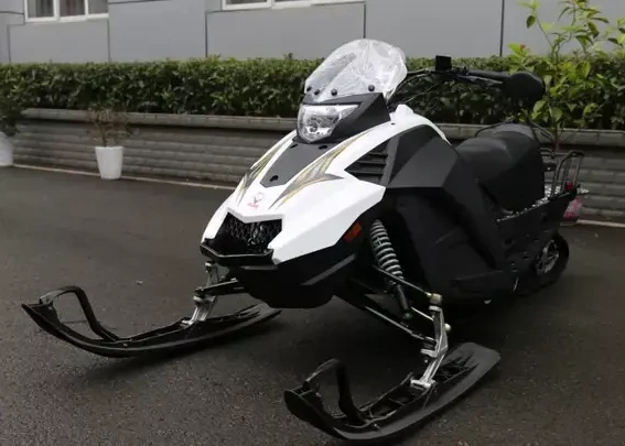 Снегоход ULAR 220 в Новороссийске