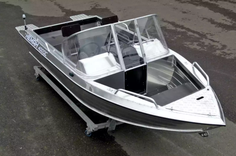 Алюминиевая лодка  Neman-400 DC в Новороссийске