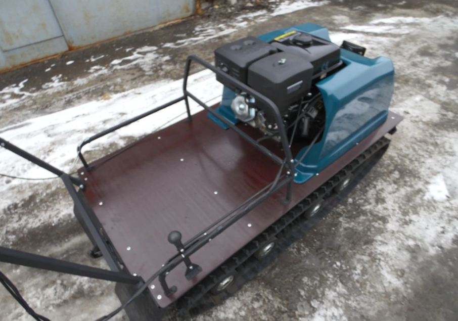 Мотобуксировщик AhtaR LR13 с реверс-вариатором Буран (задний ход) в Новороссийске