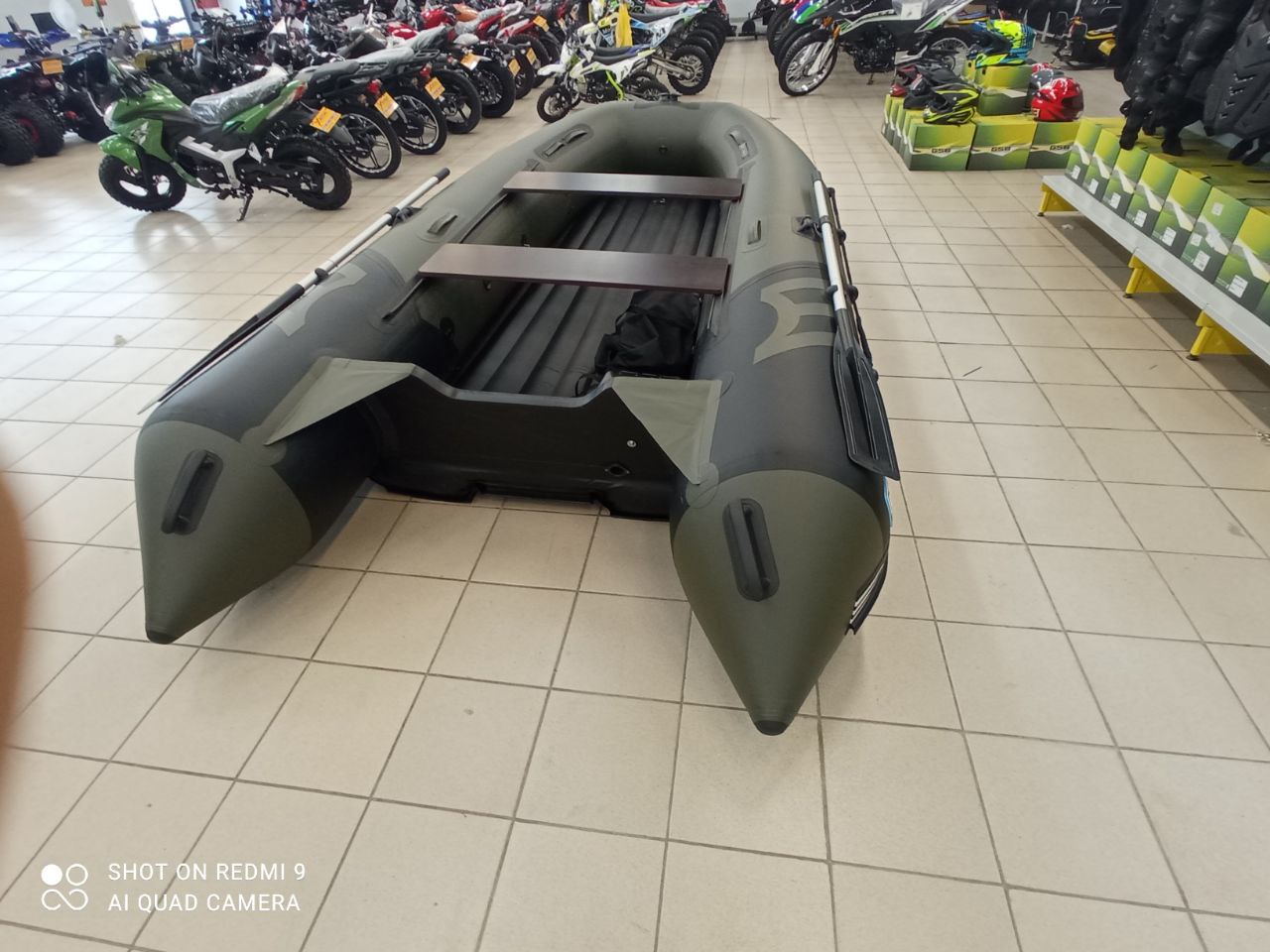 Лодка MISHIMO RIVER JET 410 под водомет в Новороссийске