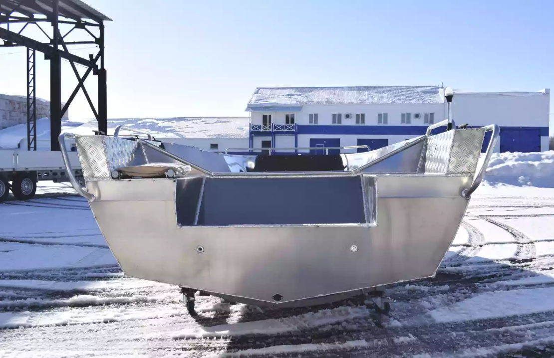 Алюминиевая лодка Неман-500 P в Новороссийске