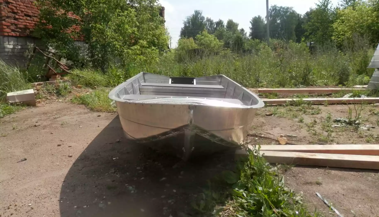 Алюминиевая лодка Вятка-Профи 32 в Новороссийске