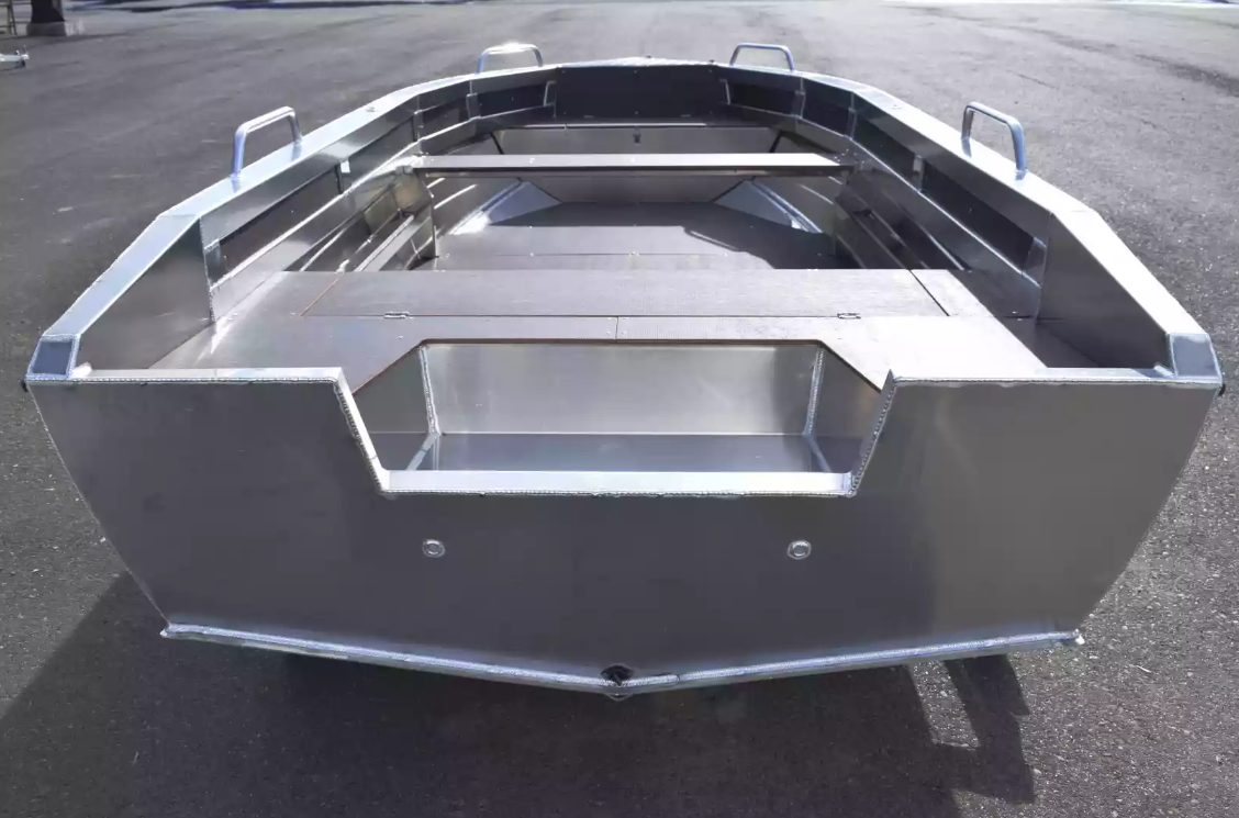 Алюминиевая лодка  Неман-480 Р в Новороссийске