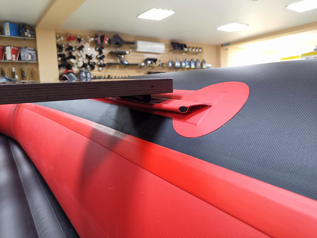 Лодка MISHIMO SPORT 390 в Новороссийске