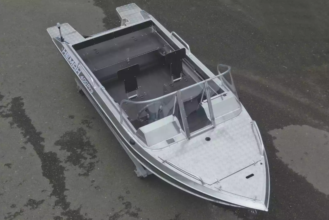 Алюминиевая лодка  Neman-400 PRO в Новороссийске