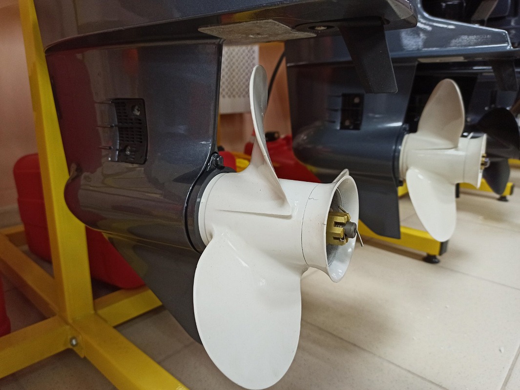 Лодочный мотор BREEZE T30S (2х тактный) в Новороссийске