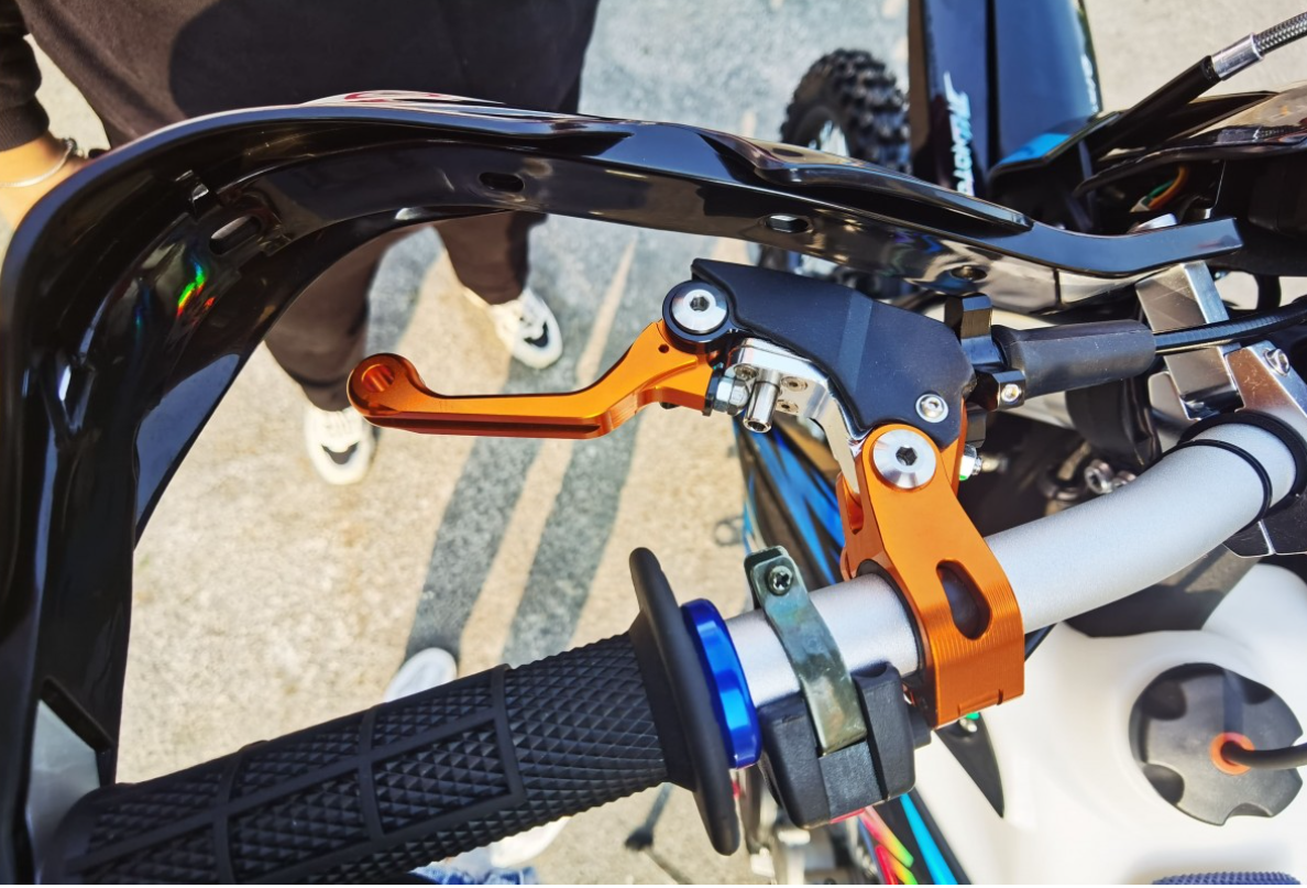 Мотоцикл JHLMOTO JHL Z3 CB250 (172FMM-3A) в Новороссийске