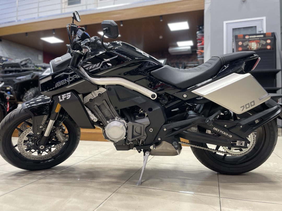 Мотоцикл Benda LFS 700 в Новороссийске