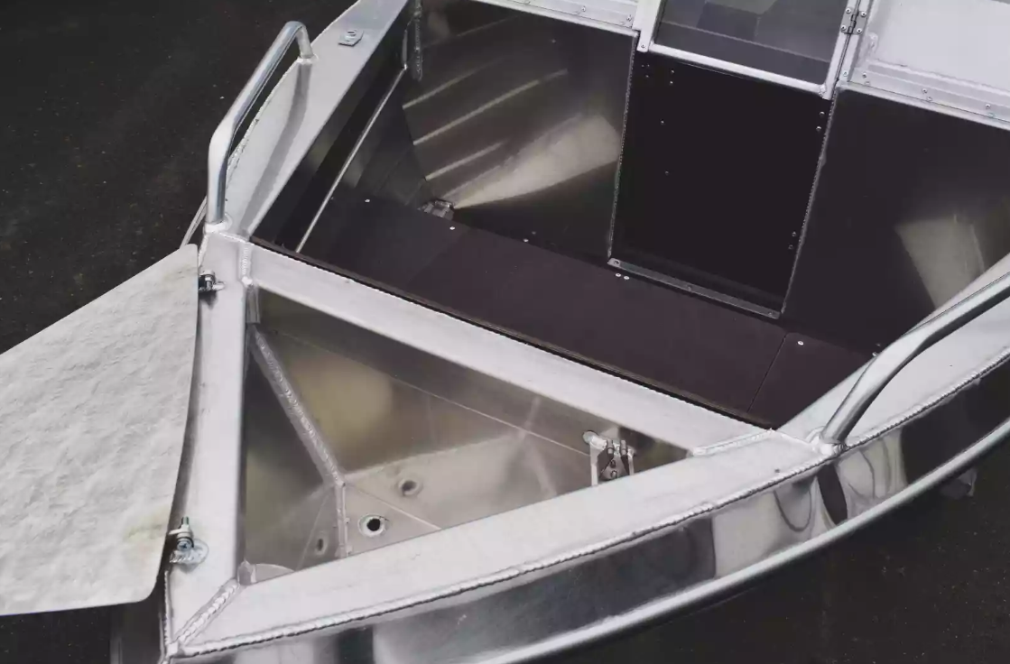 Алюминиевая лодка  Neman-400 DC в Новороссийске