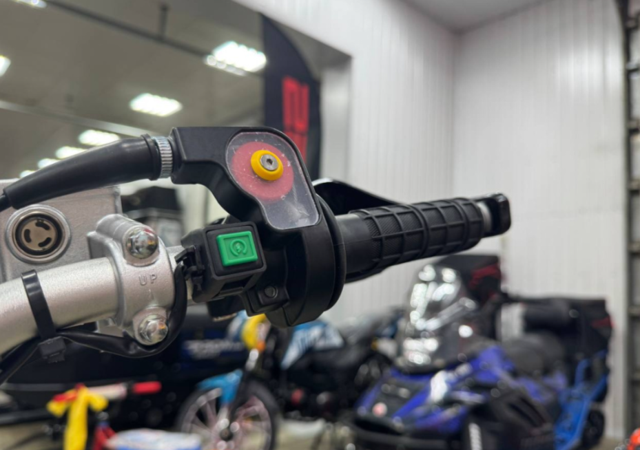 Мотоцикл (питбайк) PROMAX FIDET (ФАЙДЕТ) 190E PRO 17/14 в Новороссийске