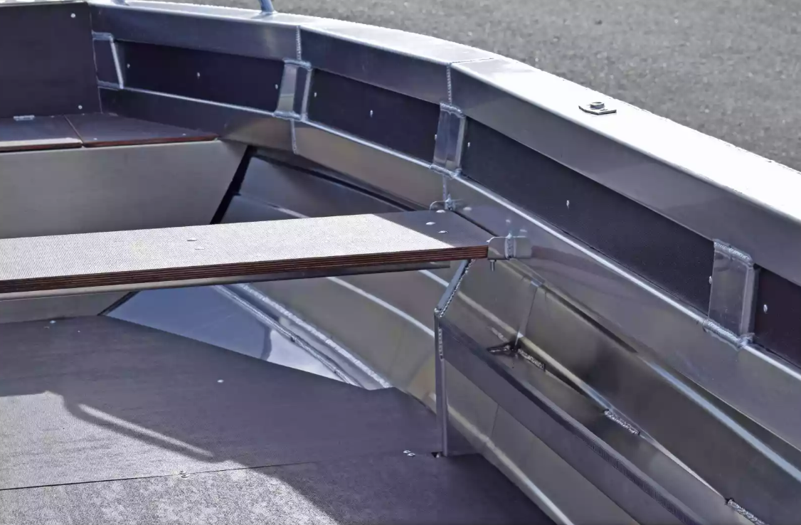 Алюминиевая лодка  Неман-480 Р в Новороссийске