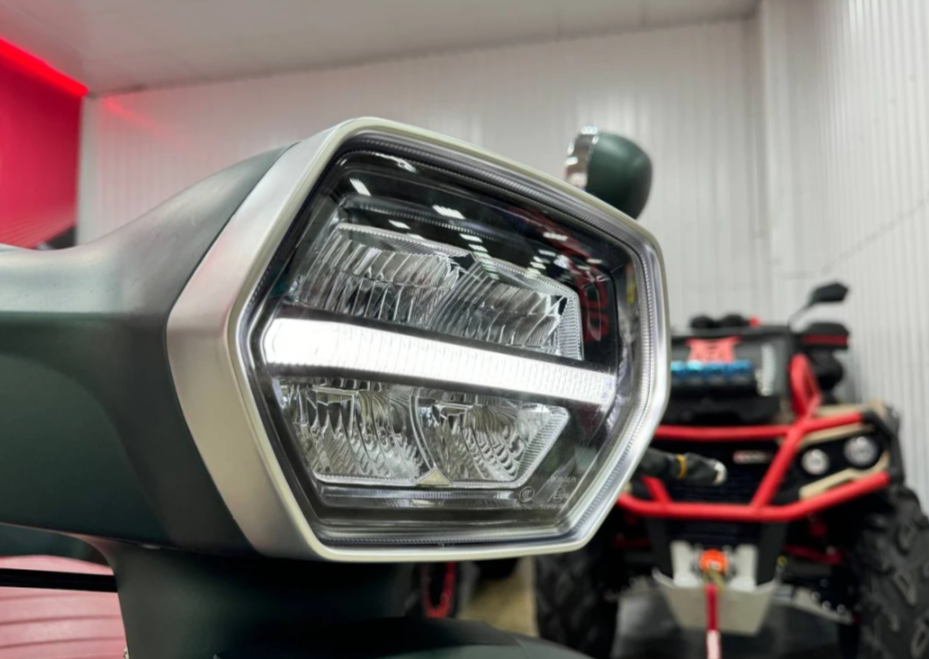 Скутер PROMAX Miami 240 (49) в Новороссийске