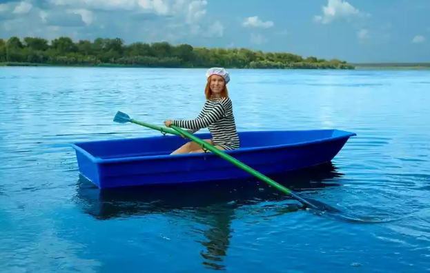 Стеклопластиковая лодка Малютка в Новороссийске