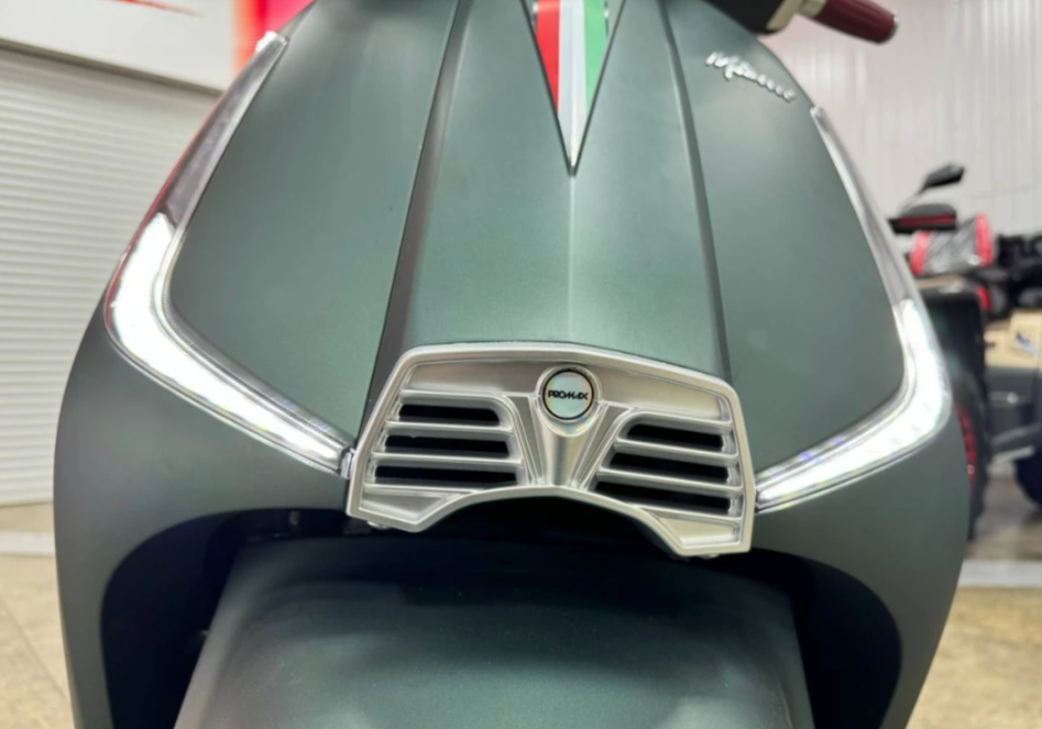 Скутер PROMAX Miami 240 (49) в Новороссийске