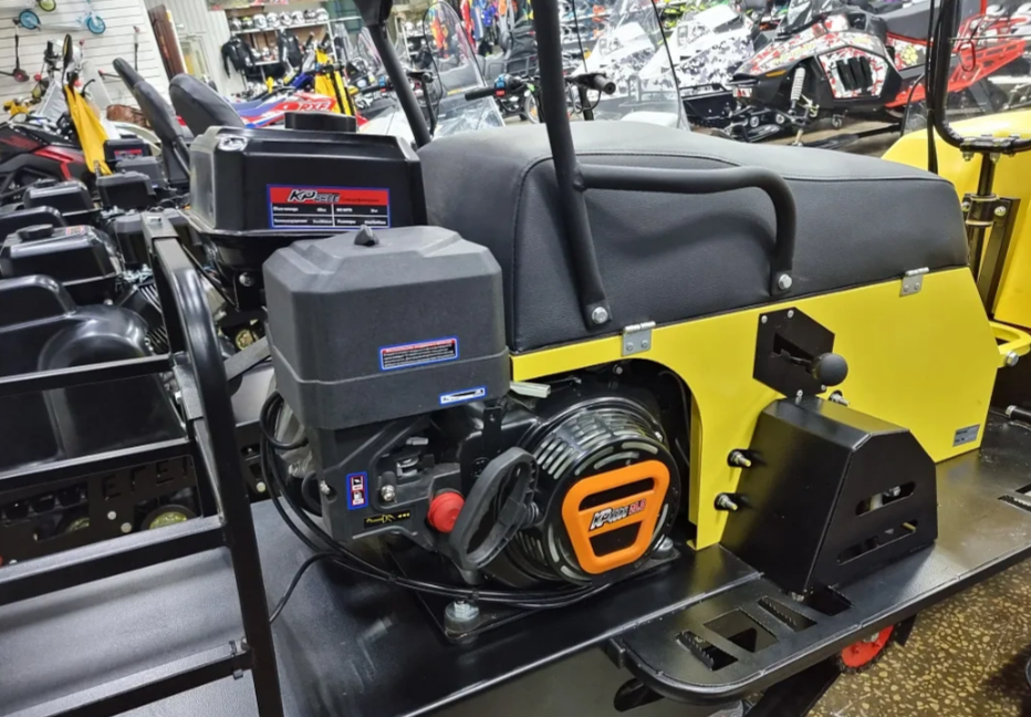 Миниснегоход Бурлак-М Егерь Стандарт SPORT 20 л.с. с эл.зап. в Новороссийске