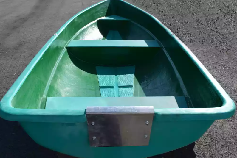 Стеклопластиковая Лодка Голавль в Новороссийске