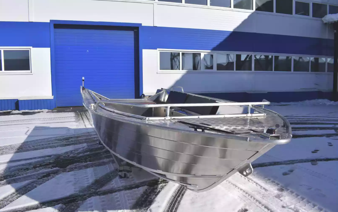 Алюминиевая лодка Неман-500 P в Новороссийске