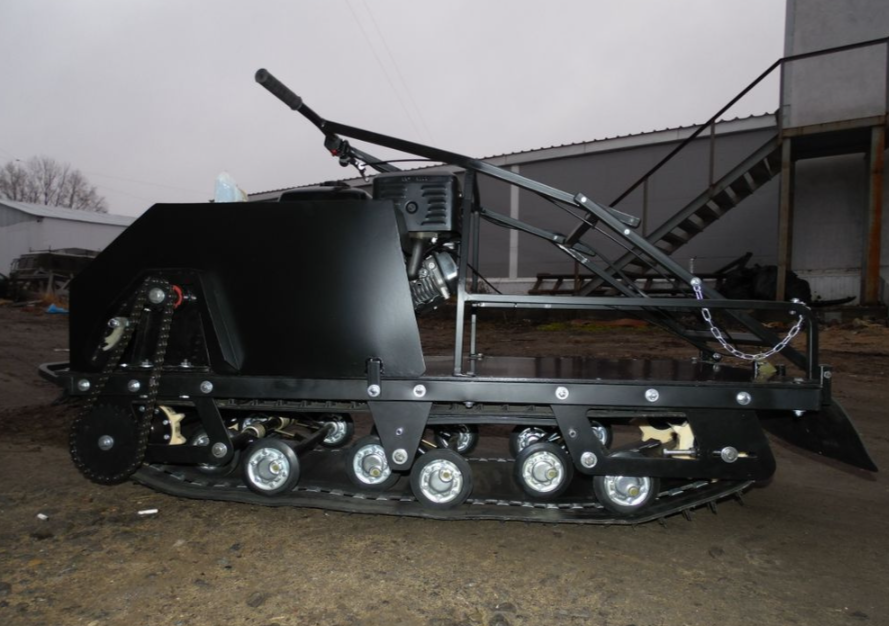 Мотобуксировщик AhtaR Зима 15 л/с с вариатором в Новороссийске