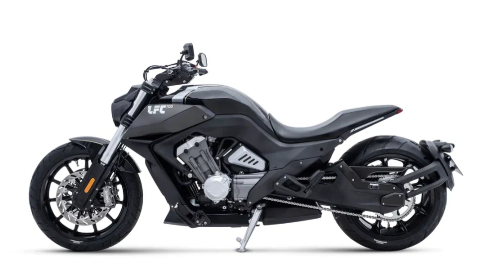 Мотоцикл Benda LFC 700 в Новороссийске