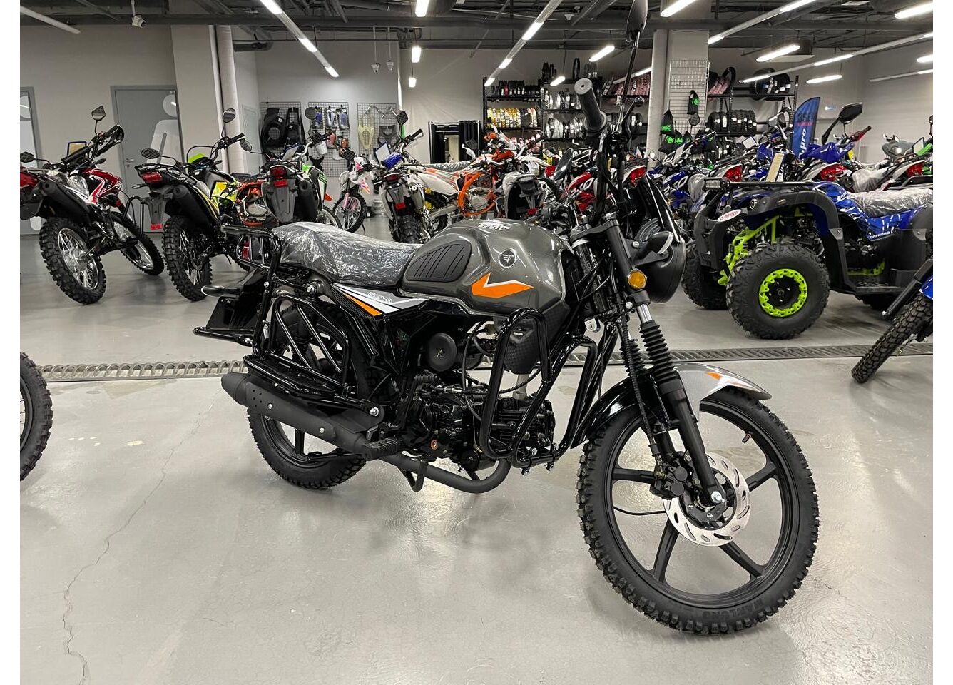 Мопед VMC NOVA 49сс (125сс) Led Full, дисковый тормоз, RKB RATO с баланс. валом, сигнализация в Новороссийске