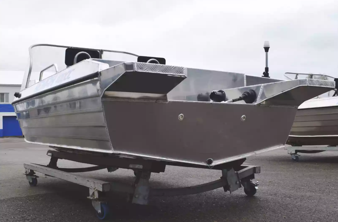 Алюминиевая лодка  Neman-400 DC в Новороссийске