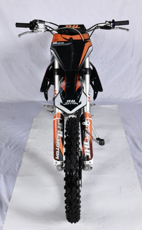 Мотоцикл JHLMOTO JHL LX1 CB250 (172FMM-3A) в Новороссийске