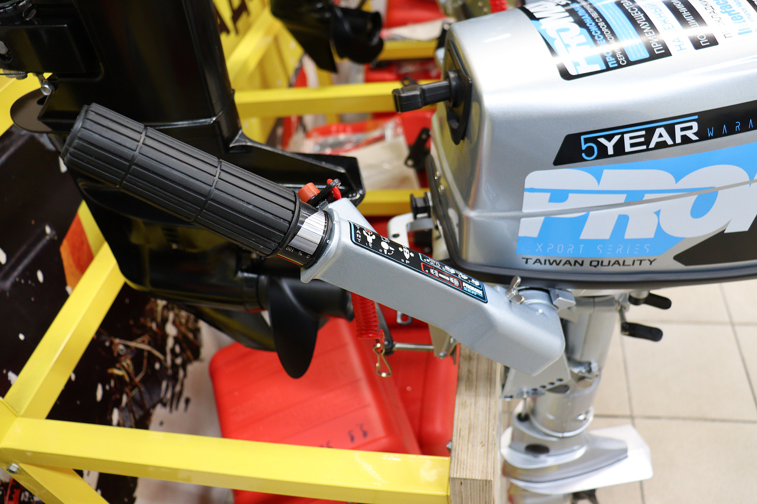 Лодочный мотор PROMAX SP5FHS (внешний бак 12 л) в Новороссийске