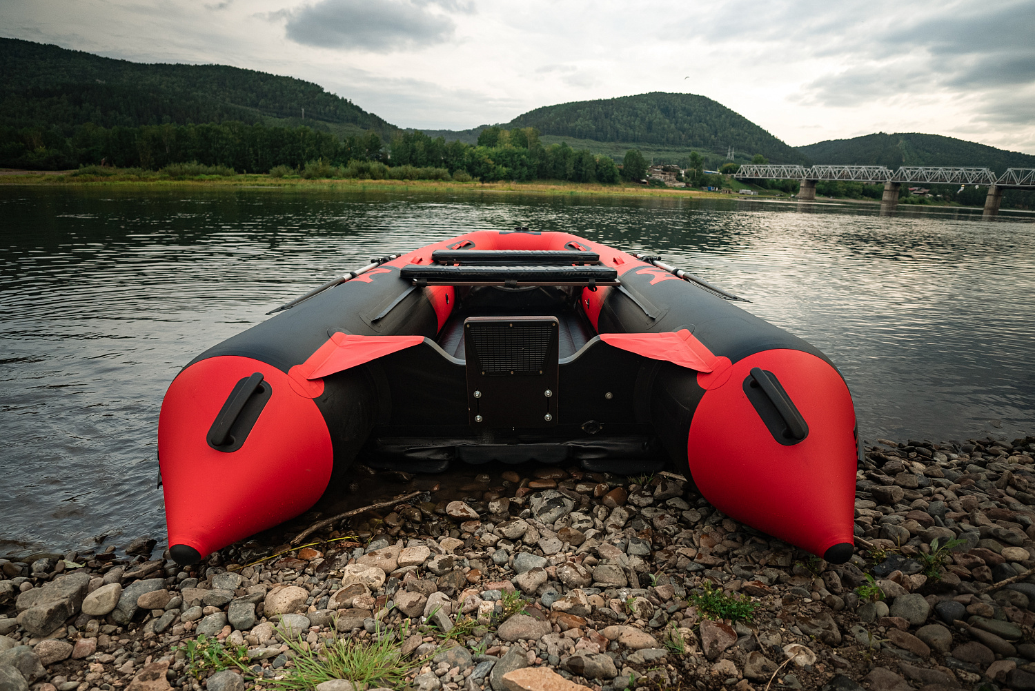 Лодка MISHIMO RIVER JET 390 под водомет в Новороссийске