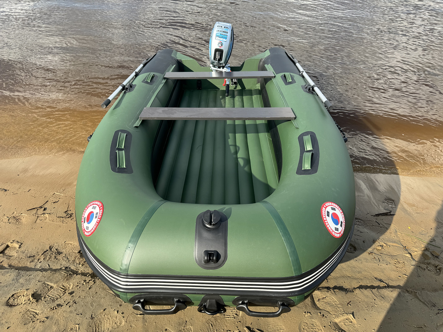 Лодка MISHIMO BIG FLOOR 380 в Новороссийске