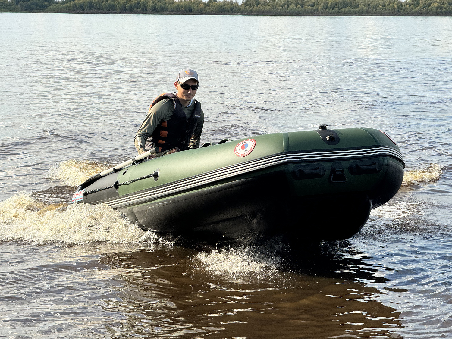 Лодка MISHIMO BIG FLOOR 380 в Новороссийске