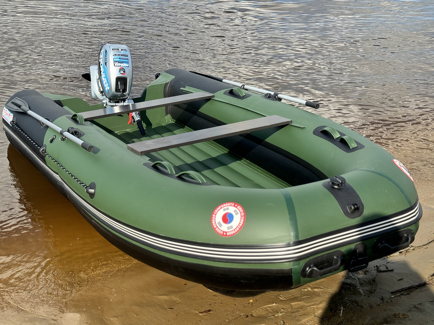 Лодка MISHIMO BIG FLOOR 420 в Новороссийске