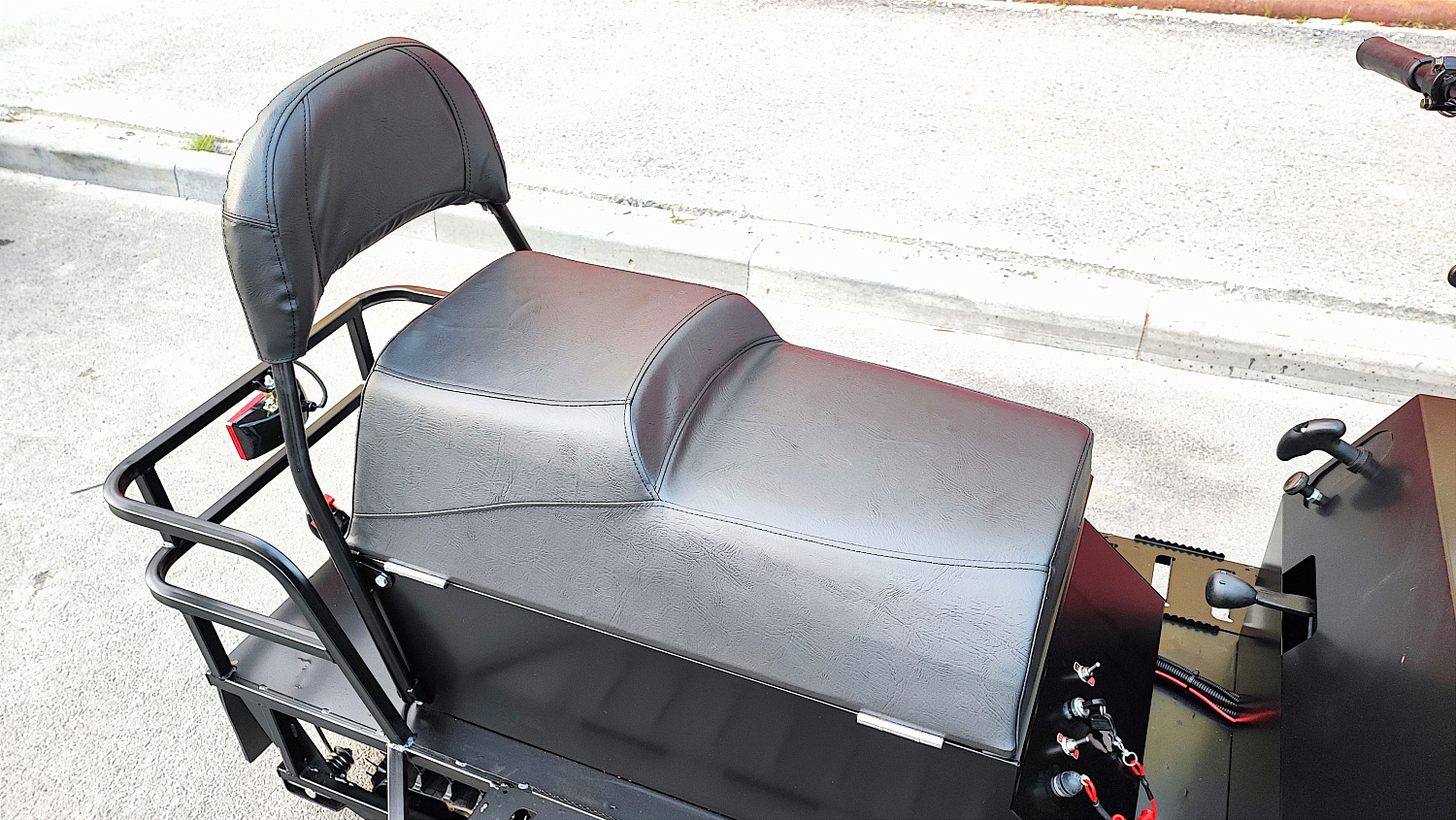 Снегоход PROMAX YAKUT 500 2.0 4T 27 в Новороссийске