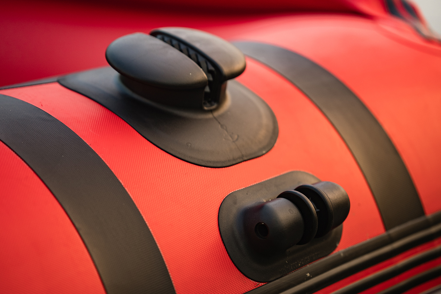 Лодка MISHIMO RIVER FJET PRO 430  под водомет в Новороссийске