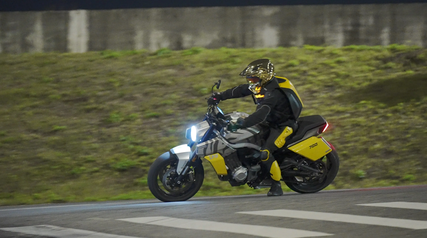 Мотоцикл Benda LFS 700 в Новороссийске