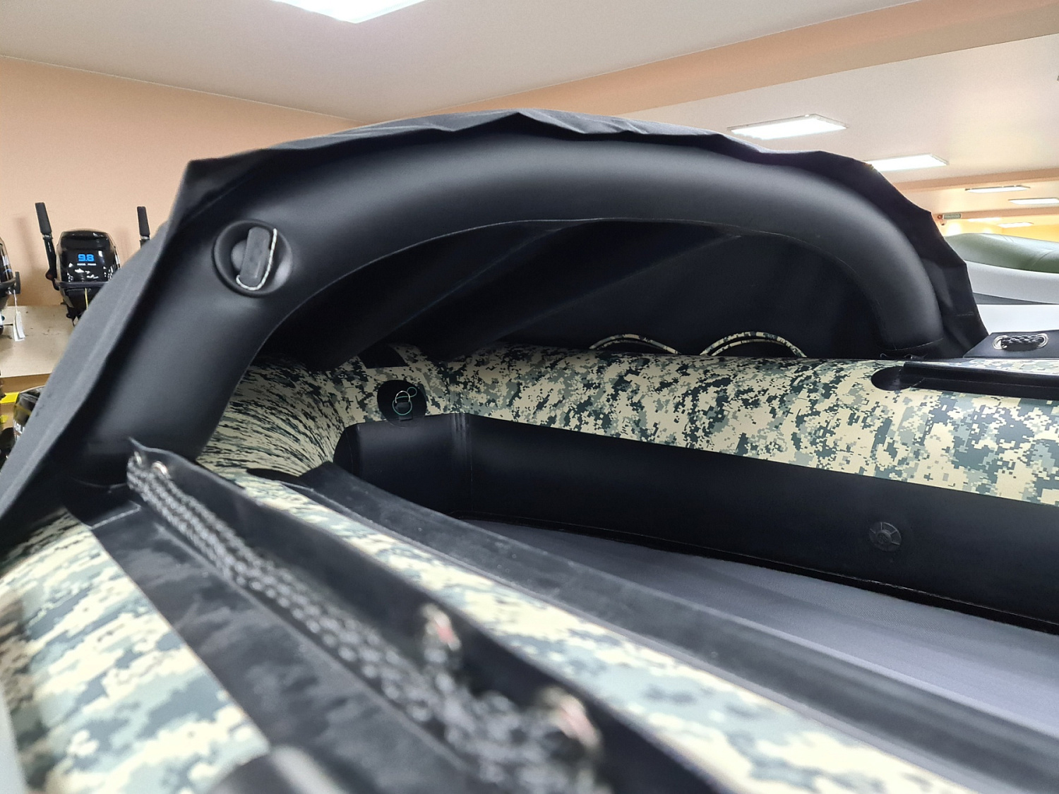 КОМПЛЕКТ НОСОВОГО ТЕНТА К ЛОДКЕ SMARINE AIR MAX 380 ЧЕРНЫЙ в Новороссийске