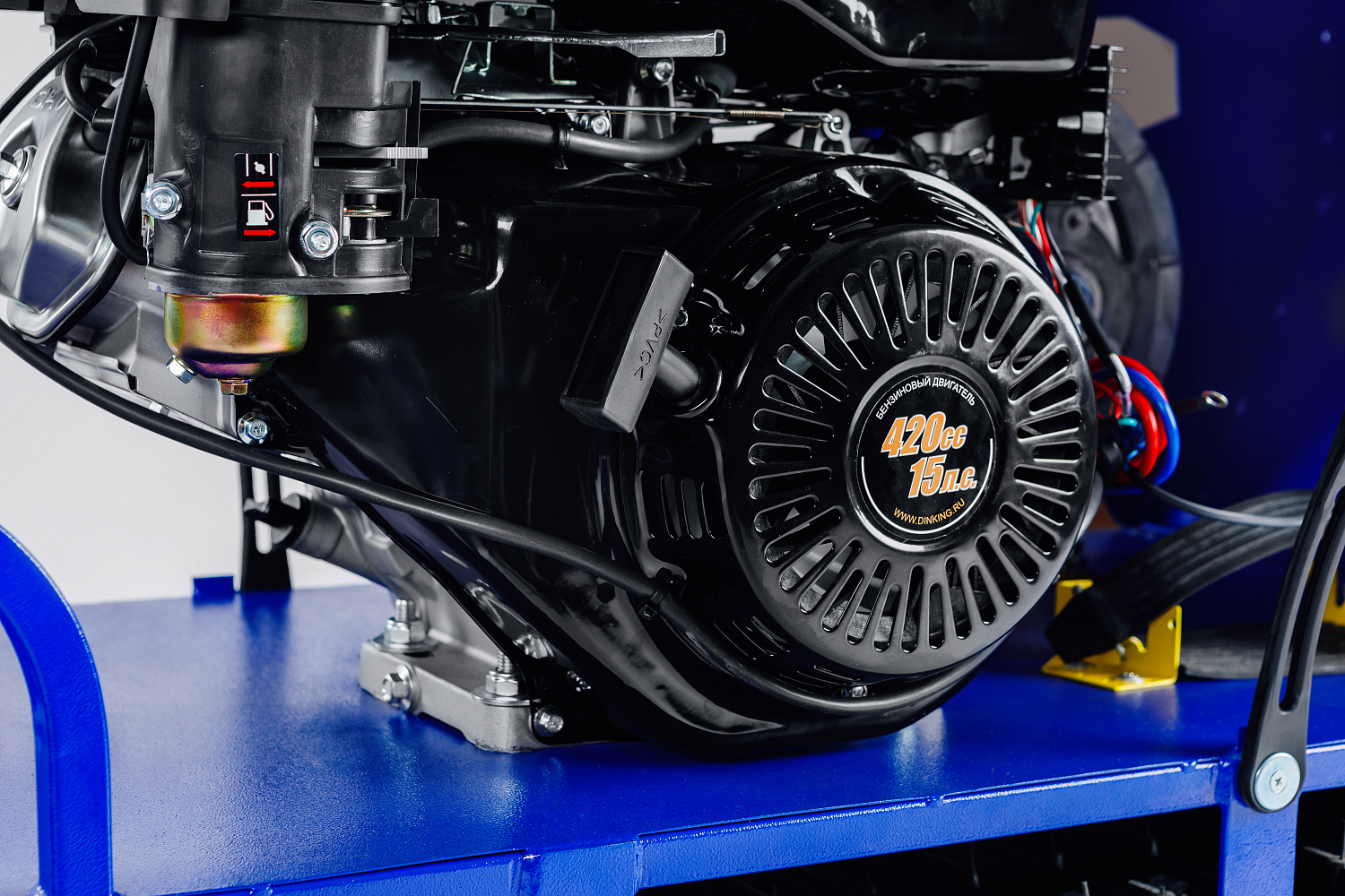 МОТОБУКСИРОВЩИК SNOW DOG 9 л.с. в Новороссийске