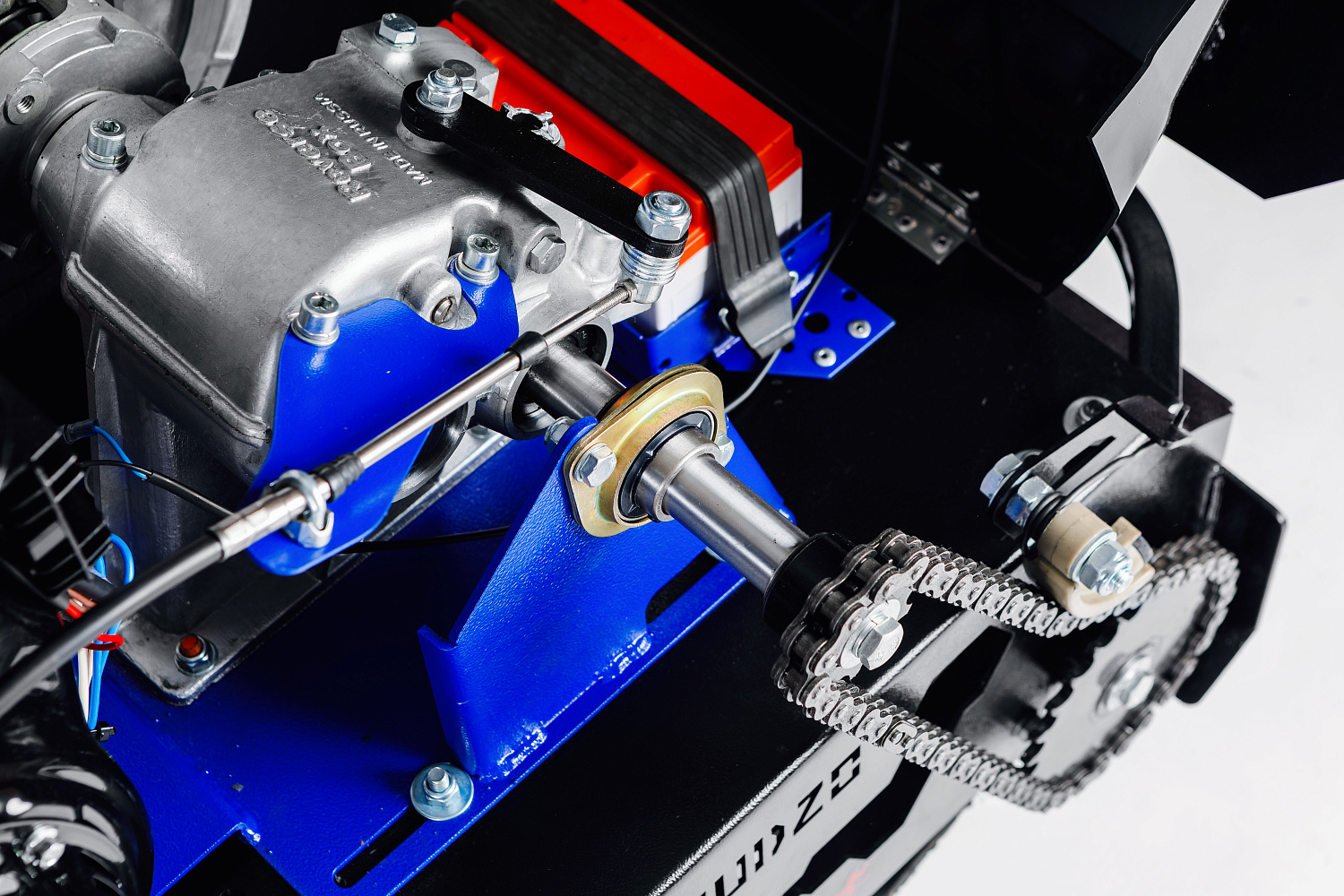 МОТОБУКСИРОВЩИК IKUDZO LONG 2.0 1700/500 EKR19 в Новороссийске