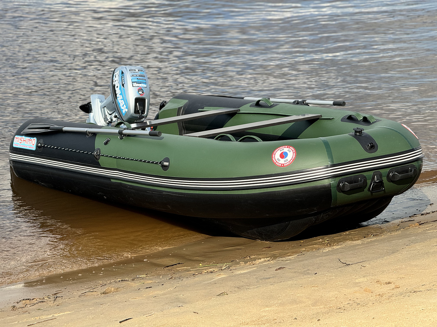 Лодка MISHIMO BIG FLOOR 420 в Новороссийске