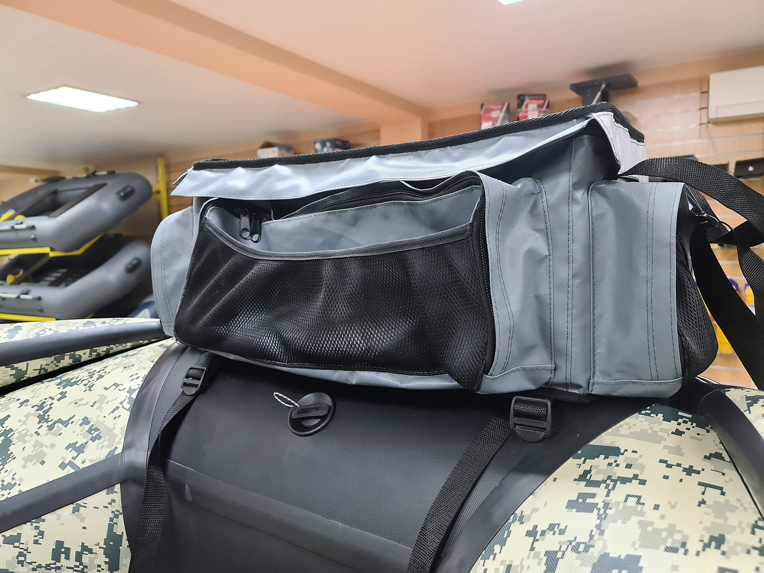 СУМКА ЛЮКС НА БАЛЛОН ДЛЯ ЛОДОК ПВХ 50Х25Х25 СМ в Новороссийске