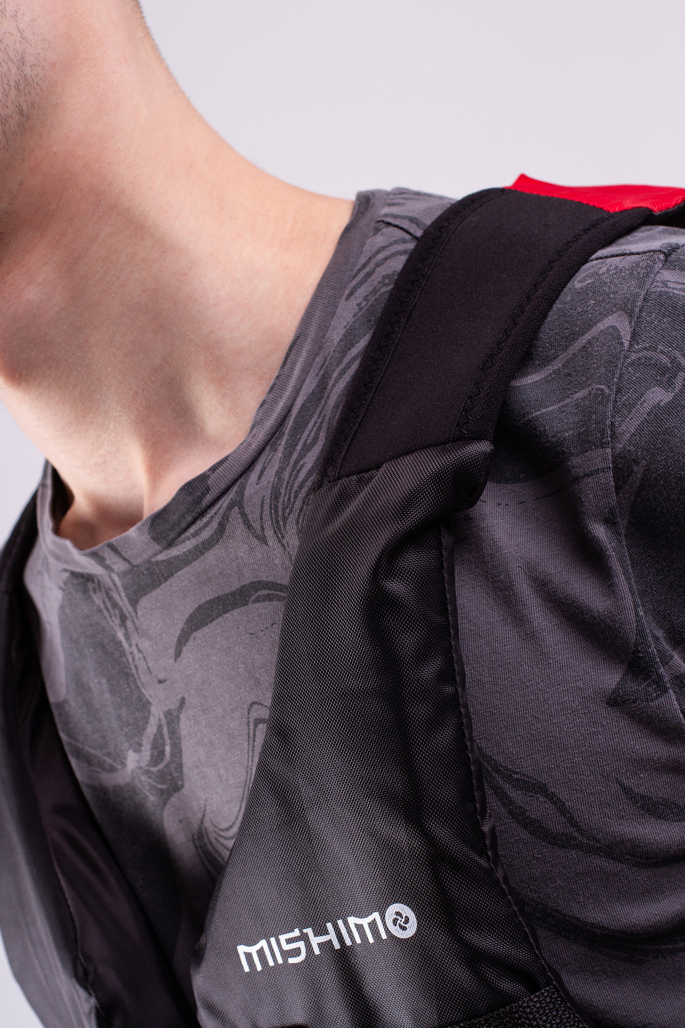 Жилет спасательный MISHIMO PRO Премиум качества Черно-красный в Новороссийске