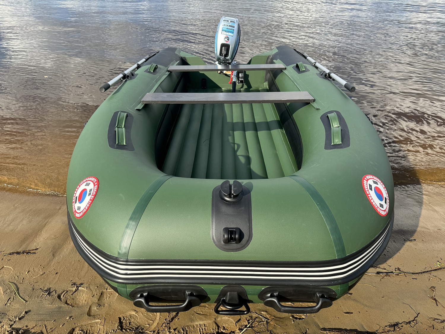 Лодка MISHIMO BIG FLOOR 420 в Новороссийске